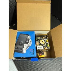 Nikon N75‎ 35mm Film SLR Camera Kit with 28-80mm f3.5-5.6 Nikkor Lens
